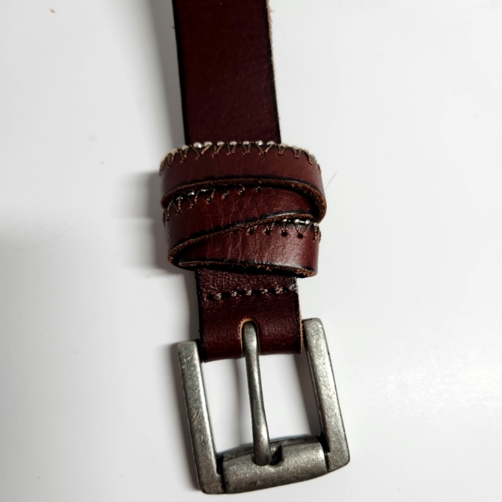 100% Leather S/M brown Belt